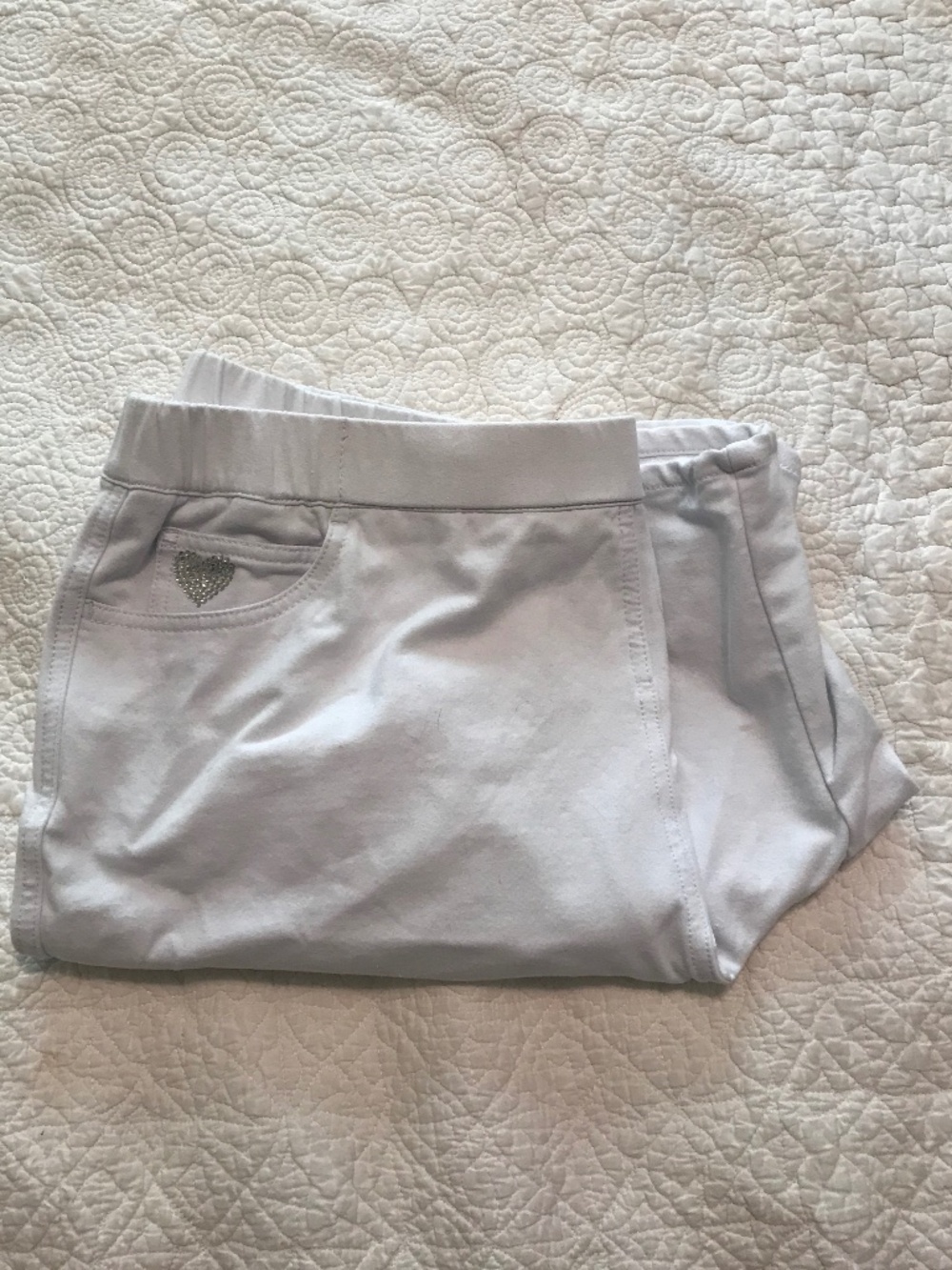 QF white DreamJeannes pull-on shorts with rhinestone grommet details (XL) - Picture 13 of 13